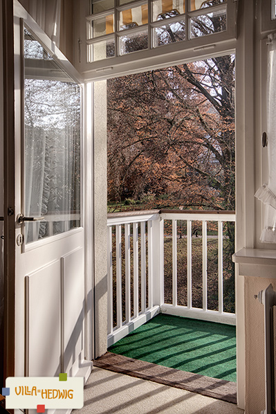 Balkon mit Blick auf Kurpark