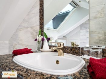 Ferienwohnung Oppenheimer : Detail Badezimmer